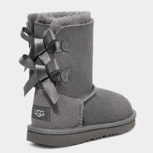 Ugg kids’ Double Bailey bow boots grey size 4